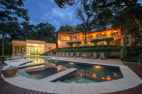 Property building, Restaurant/places to eat, Spa and wellness centre/facilities, Swimming pool