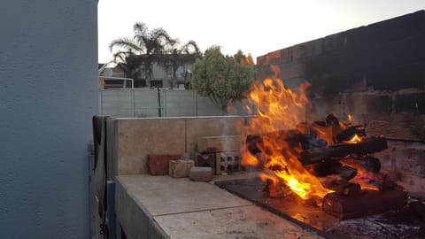 BBQ facilities, Garden, Balcony/Terrace