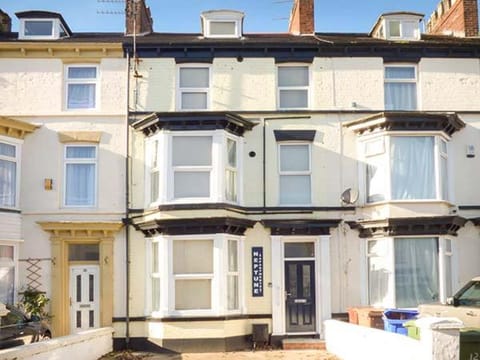 Flat 2 Apartment in Bridlington