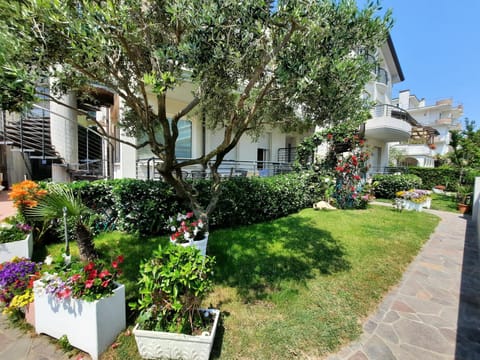 Residence El Patio Apartment in Lido di Jesolo