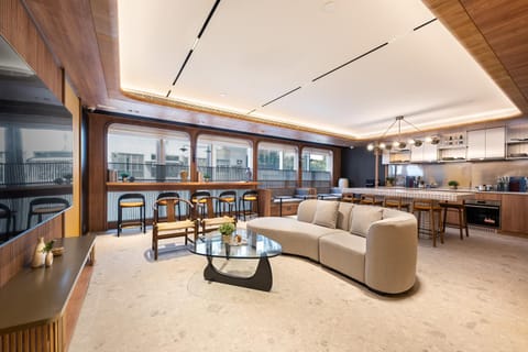 Communal lounge/ TV room, Living room, Seating area, Communal kitchen