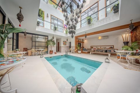 Seating area, Pool view, Swimming pool, sunbed