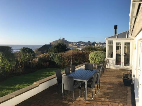The Beach House Criccieth House in Criccieth