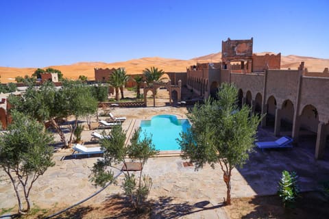 Property building, Restaurant/places to eat, Swimming pool, Breakfast