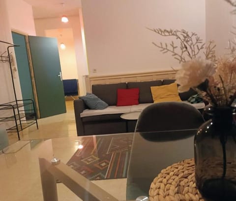 Apparts Coeur Historique de Thiers - Tarifs dégressifs - Idéal PROS Apartment in Thiers