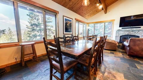 Bridges Townhome #15 Condo Apartment in Mammoth Lakes