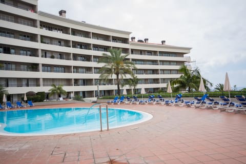 Garden, Swimming pool