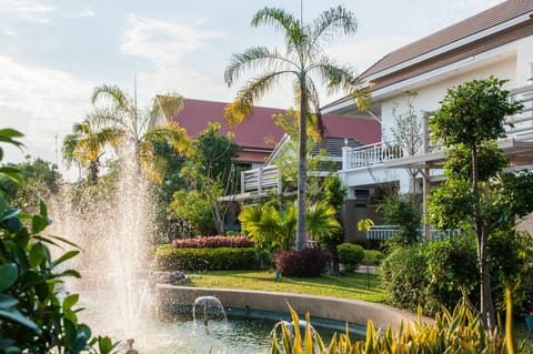 Property building, Garden view