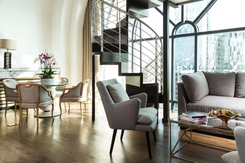 Living room, Dining area