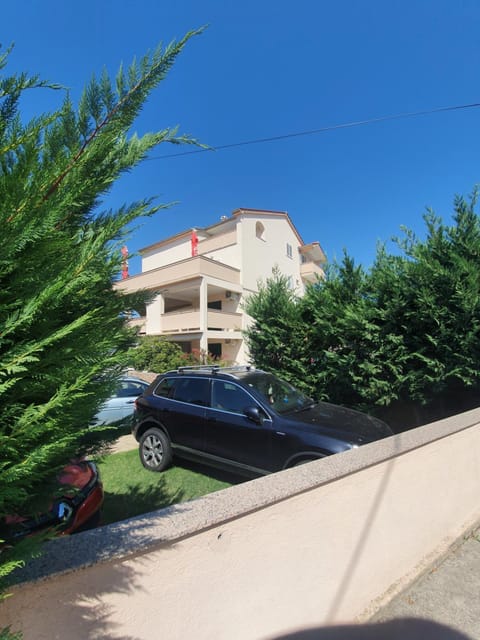 Apartments Arbis Apartment in Lopar