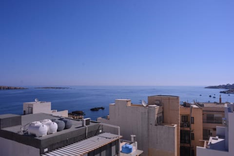 D Bay Apartments Apartment in Saint Paul's Bay