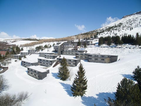 Property building, Winter, Mountain view