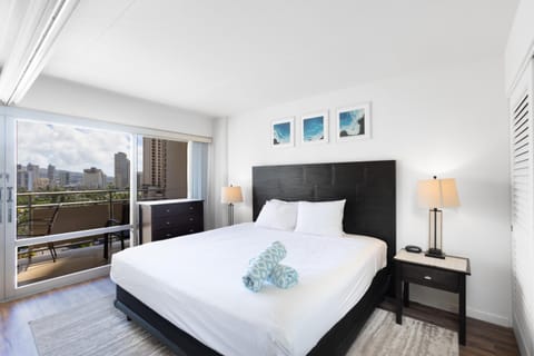 Ilikai Tower 1205 House in Honolulu