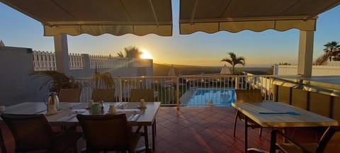 View (from property/room), Balcony/Terrace, Pool view, Sunrise