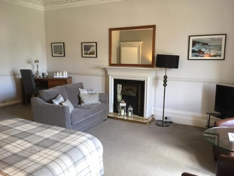 Seating area, Bedroom