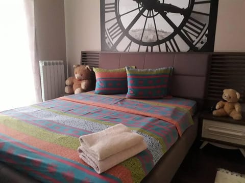 Photo of the whole room, Bedroom, bunk bed