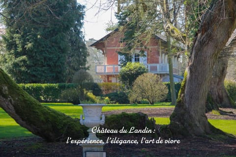 Property building, Garden view, Garden view, Landmark view, Landmark view, Open Air Bath, Open Air Bath, Parking