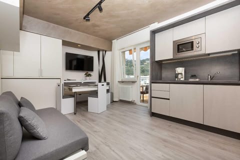 Kitchen or kitchenette, Living room, Dining area