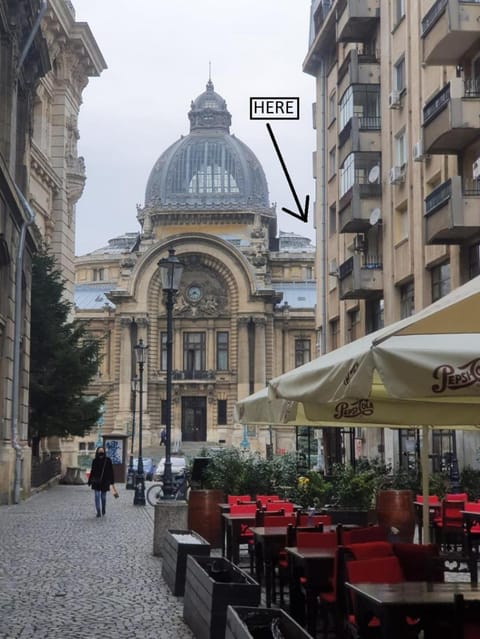 Property building, Restaurant/places to eat
