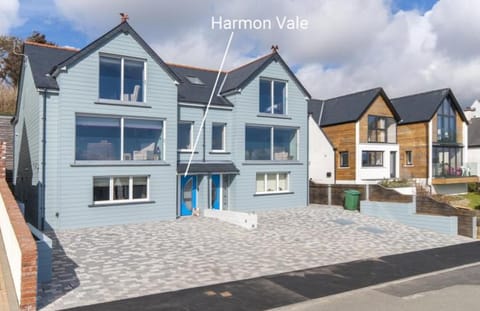 Harmon Vale House in Saint Davids