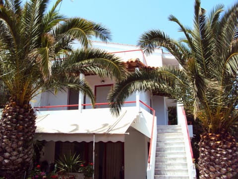 Facade/entrance, Day, Summer