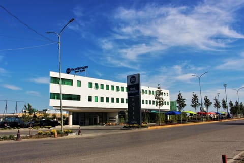 Property building, On site