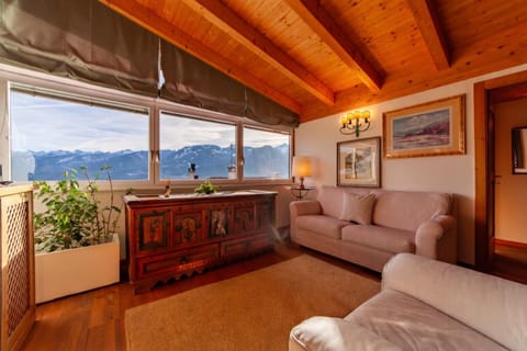 Natural landscape, Living room, Seating area, Mountain view