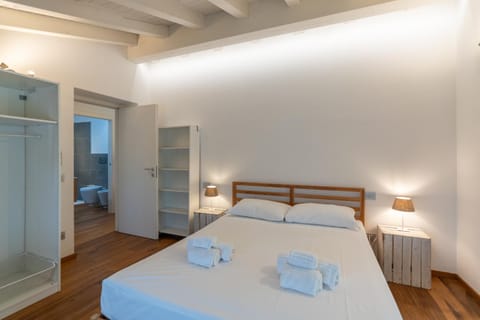 Bed, Bedroom, wardrobe