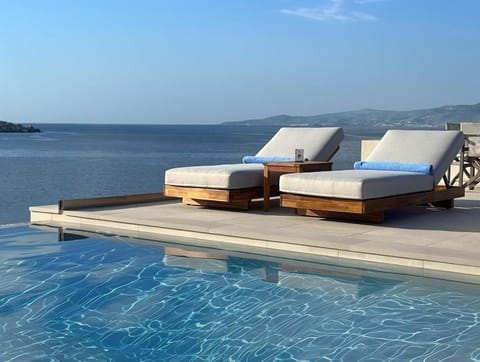 Sea view, Swimming pool