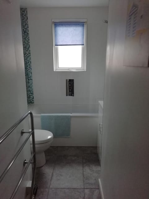 57 New Esplanade Court, Beach Close By Pool View Apartment in Paignton