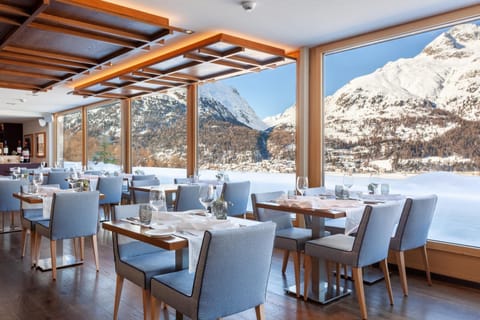 Nira Alpina Hotel in Samedan