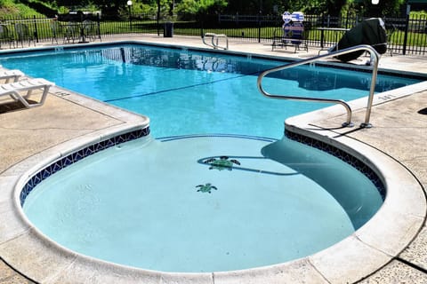 Pool view, Swimming pool