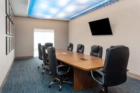 Meeting/conference room