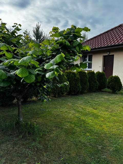 Domek Machowino w Dolinie nad Stawem Apartment in Pomeranian Voivodeship