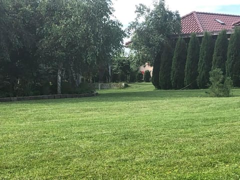 Domek Machowino w Dolinie nad Stawem Apartment in Pomeranian Voivodeship