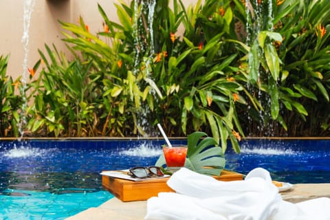 Garden, Swimming pool