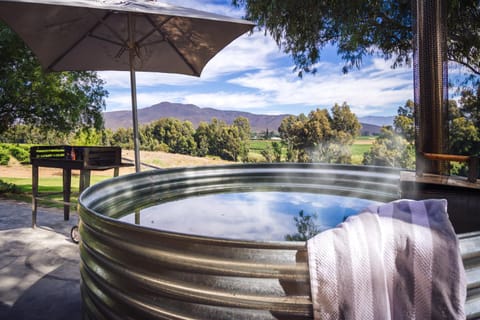 Natural landscape, Hot Tub, Mountain view