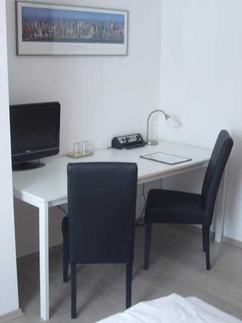 TV and multimedia, Seating area