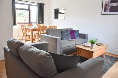 Greenfield House House in Costessey