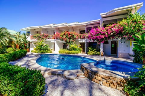 Property building, Pool view, Swimming pool, Swimming pool