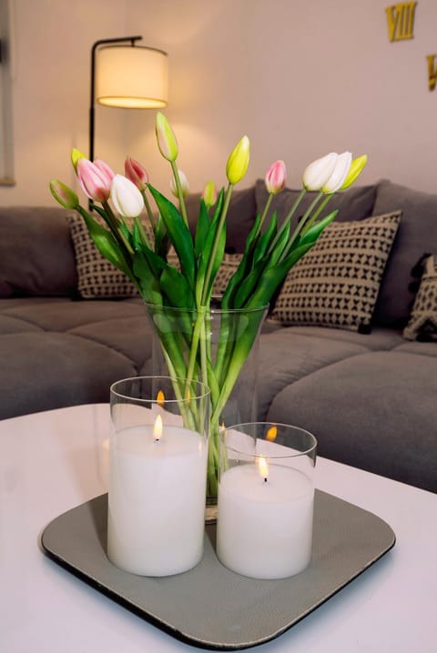 Living room, Decorative detail