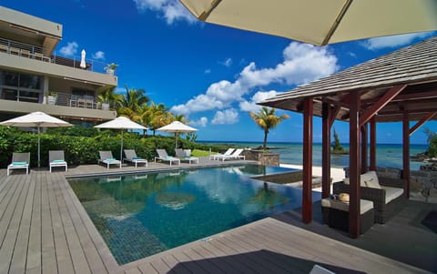 Balcony/Terrace, Pool view, Swimming pool, Swimming pool
