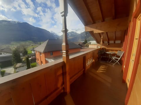 View (from property/room), Balcony/Terrace, Mountain view