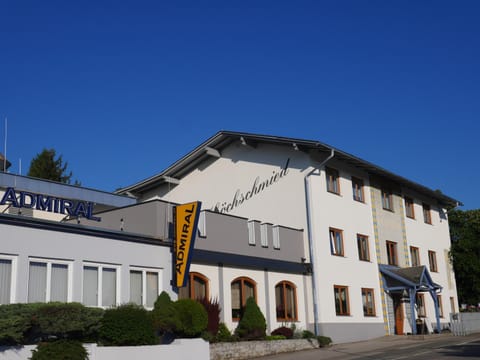 Property building, Day, Street view