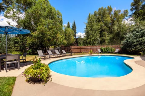 Pool view