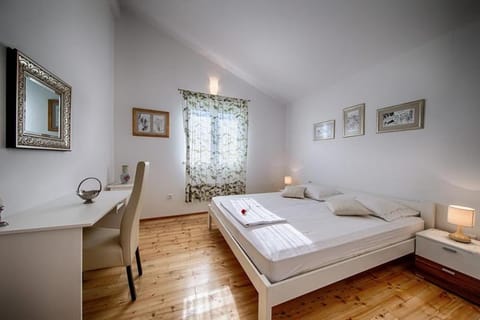 Seaview Suite Lissa Apartment in Vis