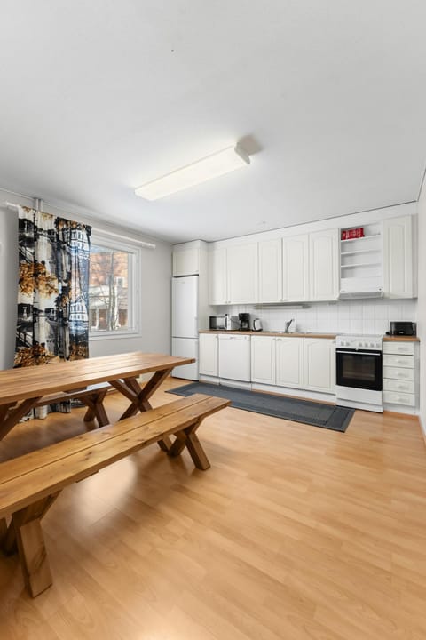 Dining area, microwave, oven, stove, kitchen