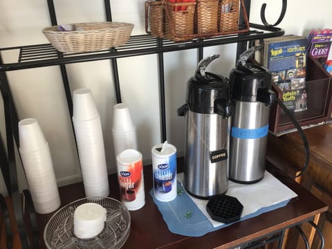 Coffee/tea facilities