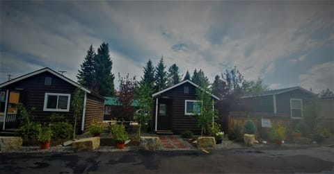 9 Bar W Cabins Cabin in West Yellowstone