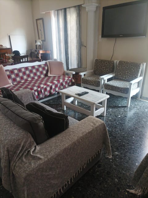 Mitropoli's Home Apartment in Leonidio